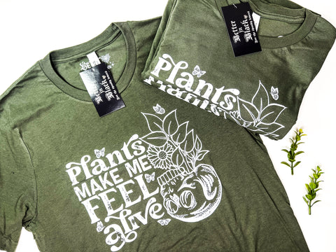 Plants make me feel alive - Unisex Short Sleeve Teek