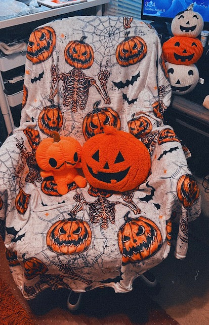 Pumpkin Head Blanket - 50x80 - PRE ORDER ENDS 09/01