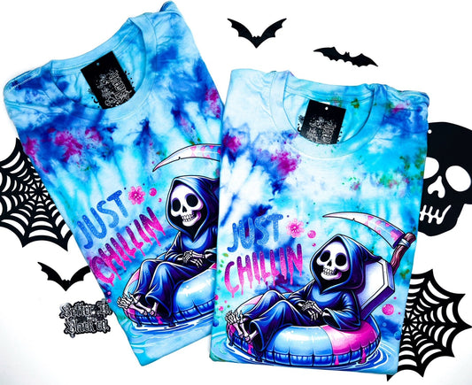 Just Chillin'- Unisex Short Sleeve Tee