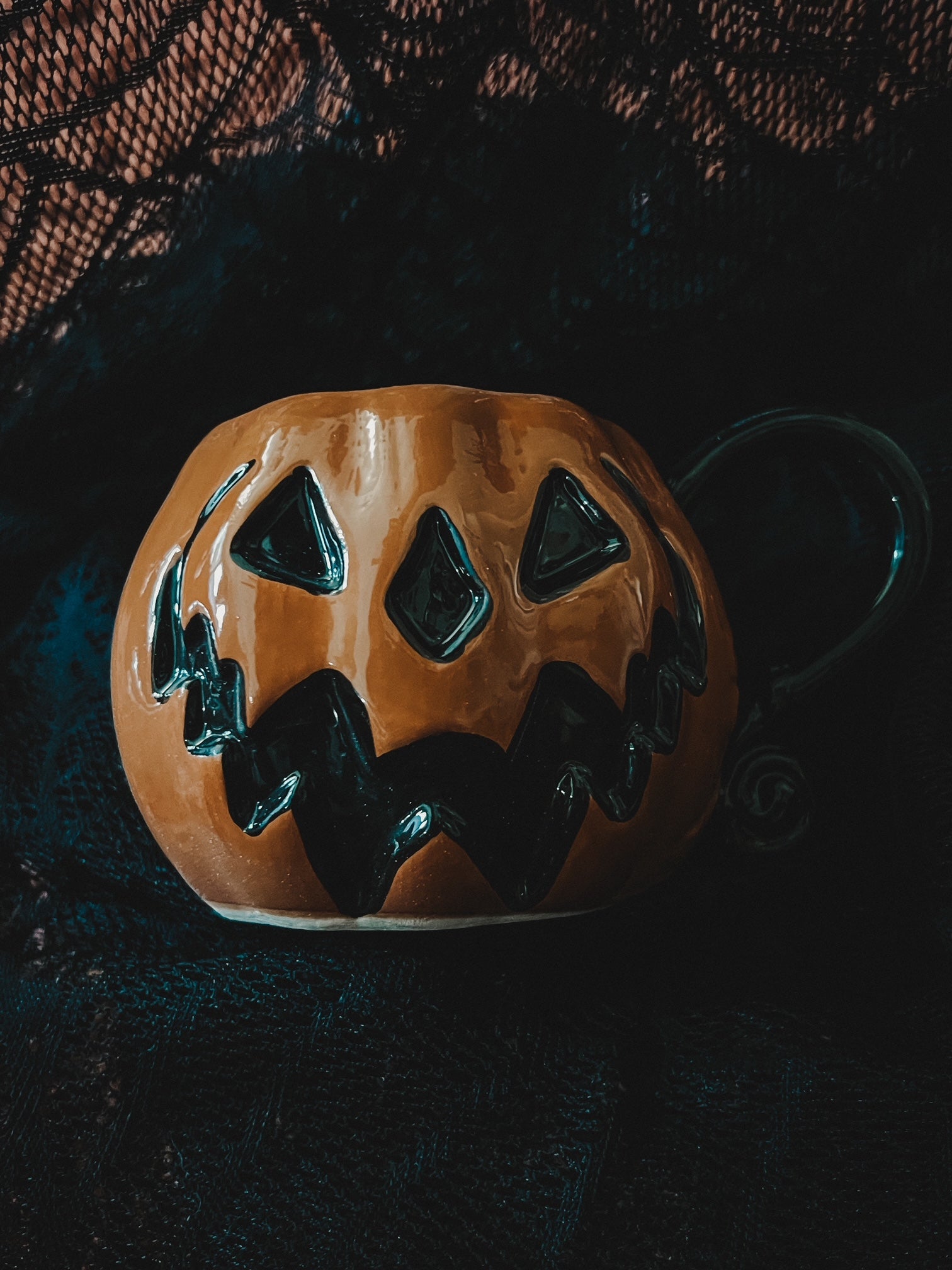 Pumpkin Mug - 12 oz - By Lively Ghost